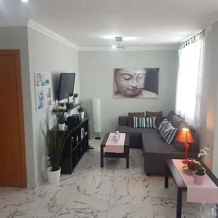 Апартаменти Casa Palmera Mit Beheiztem Pool *